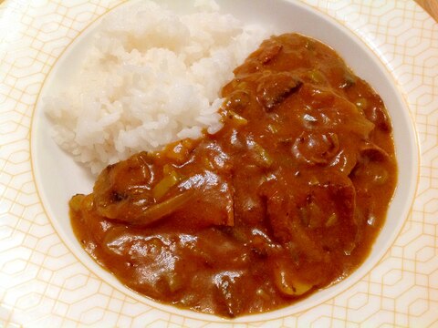 カレー粉とパスタソースで作るカレーライス